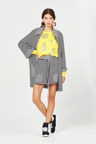 									HIGH AS A STRIPE 'JAILHOUSE STRIPE' COAT
								, 			GOLD DIGGER 'FRILL ME UP BUTTERCUP' TOP
								, 			HIGH AS A STRIPE 'BALL IS IN YOUR SHORT' SHORTS
			