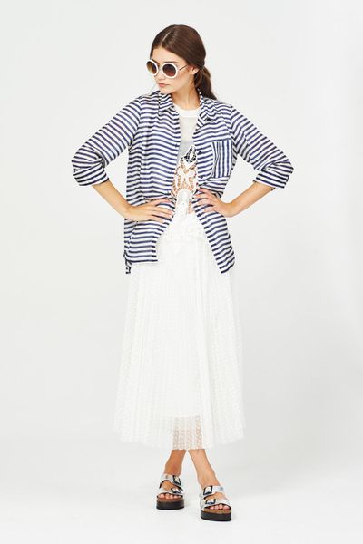 									RAIN OR LINE 'BLOUSE TRAP' SHIRT
								, 			THE AMAZING LACE 'HIGH TEE PARTY' TOP
								, 			HIGHLIFE 'GLITTER AND TWISTED' SKIRT
			