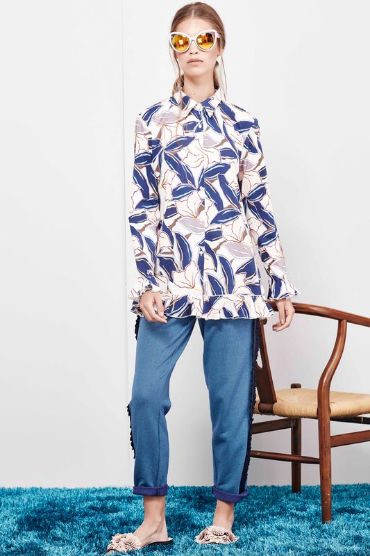 									CLEAR VISION SUNGLASSES
								, 			KEEP YOUR SHIRT ON TOP
								, 			TRACK & FIELD PANT
			