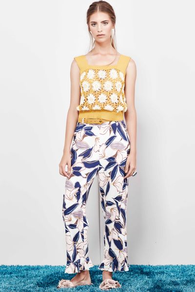 									ROCK AROUND THE CROP TOP
								, 			SIMPLY THE BELT BELT
								, 			FANCY PANTS PANT
			