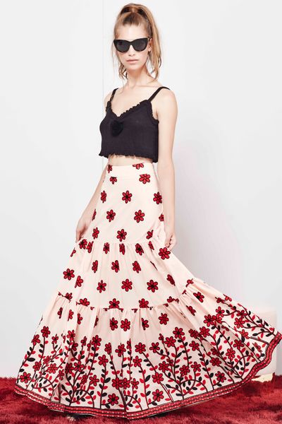 									CROSS THE LINE SUNGLASSES
								, 			CROP CULTURE TOP
								, 			GATHER ROUND SKIRT
			