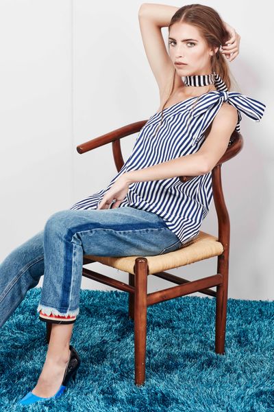 									GO WITH THE BOW TOP
								, 			BLUE JEAN BABY JEANS
			