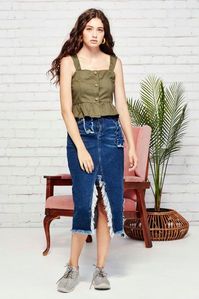 									CROP PF THE POPS TOPS
								, 			FRILLED TO BITS SKIRT
			