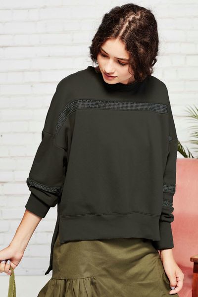 									ARM CANDY TOP
								, 			DR FRILL SKIRT
			