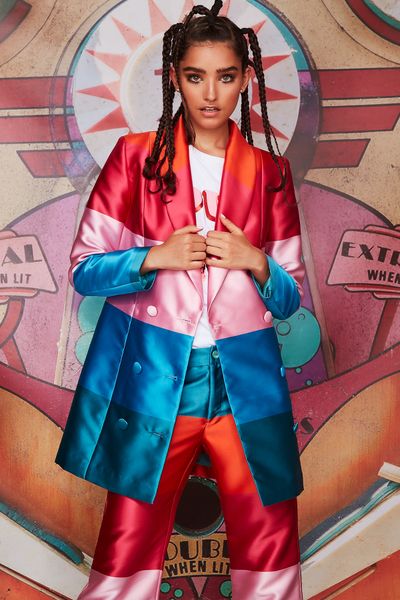 									TRAIL BLAZER
								, 			FOREVER YOUR CRUSH T-SHIRT
								, 			SMARTIE PANTS
			