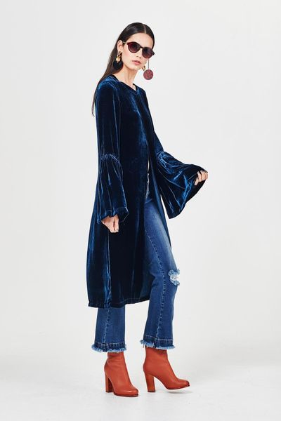 									MIDNIGHT OIL 'ONE SPLIT WONDER' DRESS
								, 			DENIM DREAMS 'THE JEAN TEAM' PANT
			