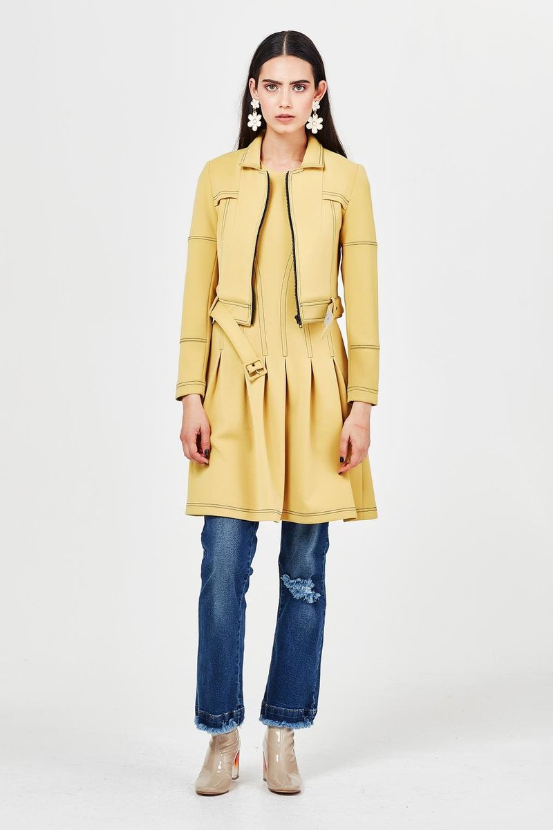 									COLONEL MUSTARD 'DIVING JACKET'
								, 			COLONEL MUSTARD 'FISHED & SHOUT' DRESS
								, 			DENIM DREAMS 'THE JEAN TEAM' PANT
			