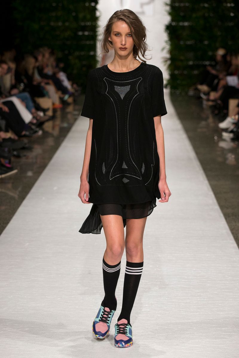 									PLEAT TIGHTER 'TRICK OR PLEAT' DRESS
			