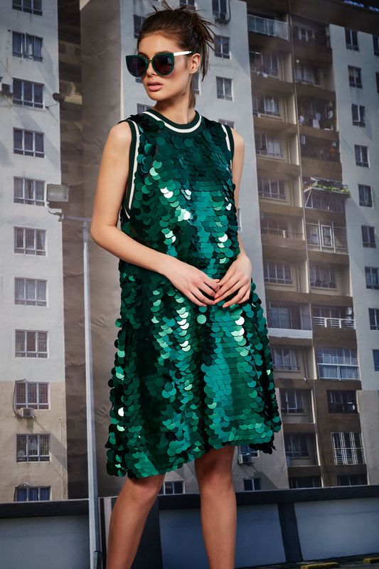 									SHINEY DANCER DRESS
								, 			EYE CANDY SUNGLASSES
			