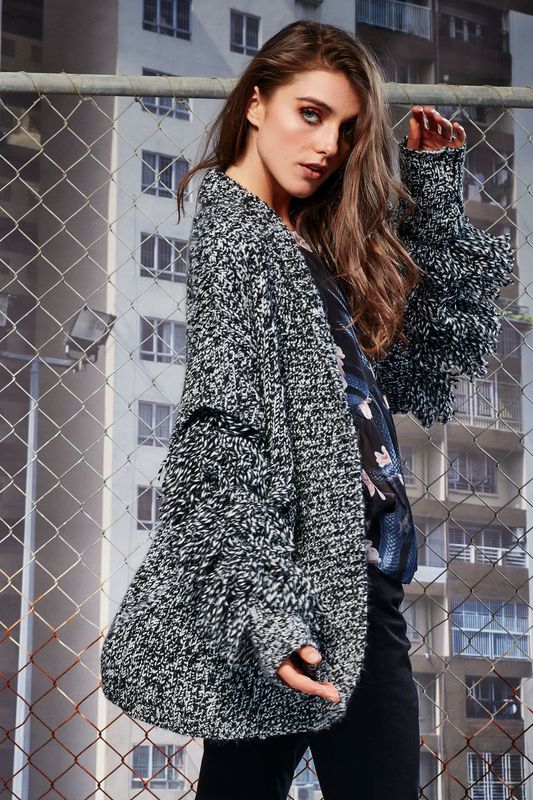 									THE SPY WHO SHAGGED ME TOP
								, 			ALL YOU CAN PLEAT TOP
								, 			DIAMOND IN THE CUFF JEANS
			