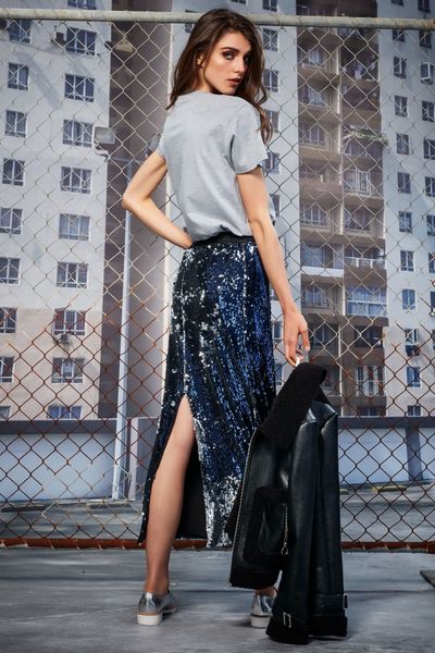 									HIGH SHINE SKIRT
								, 			SNAKE A CHANCE ON ME TOP
								, 			BUCKLE UP JACKET
			