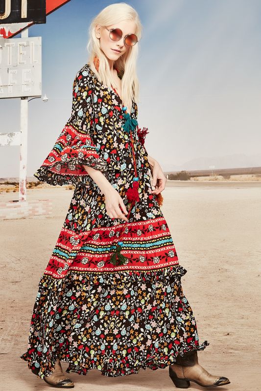 									HEAD OVER TIERS DRESS
			