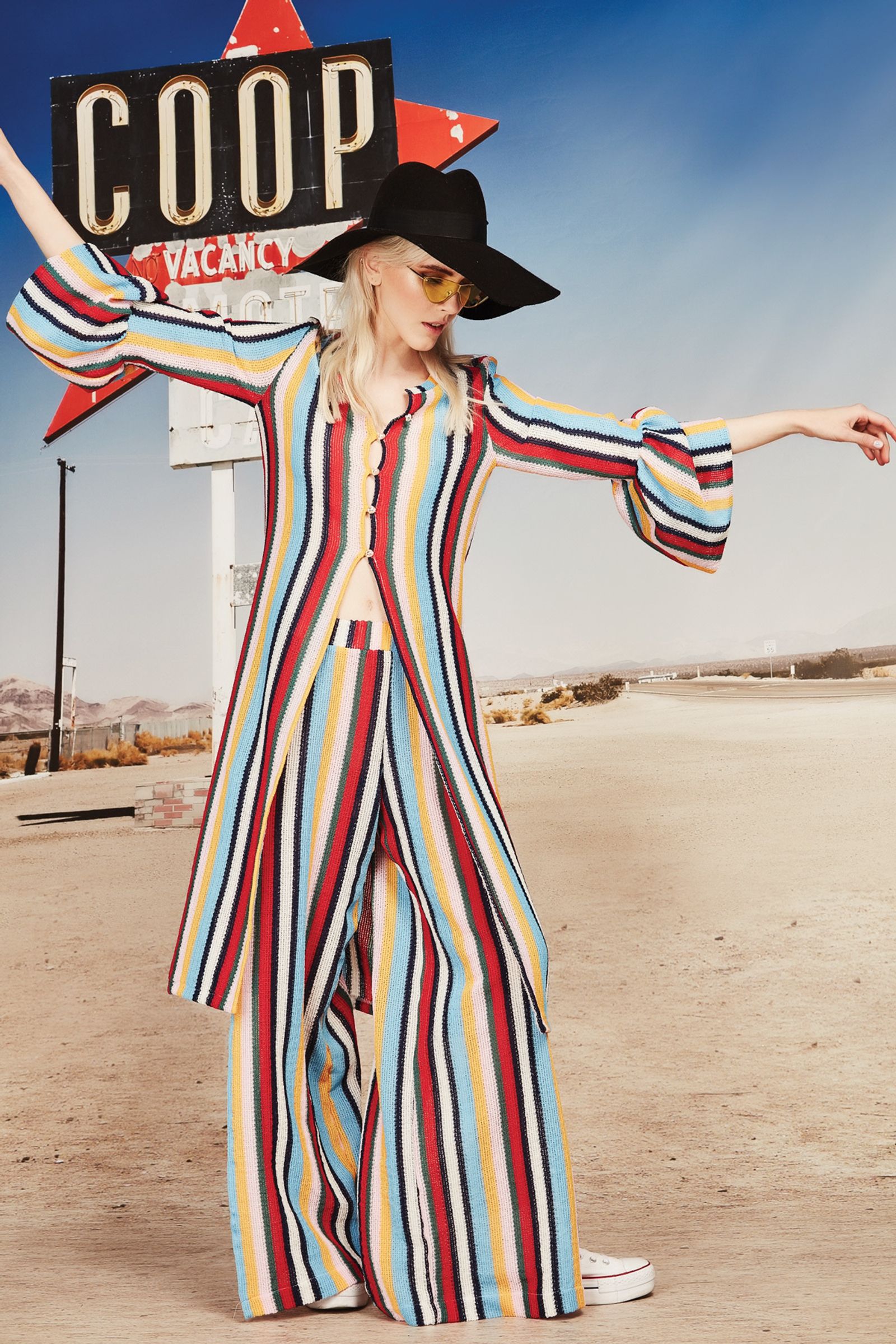 									ONE SPLIT WONDER DRESS
								, 			FLARE SHE GOES PANTS
			