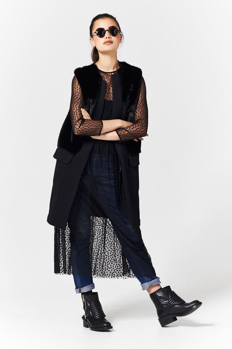 									SWEATER WEATHER 'FUR SURE' VEST
								, 			FORGET ME DOT 'READY OR SPOT' DRESS
								, 			TWENTY FOUR DENIM 'MY BOYFRIEND'S BACK' JEANS
			