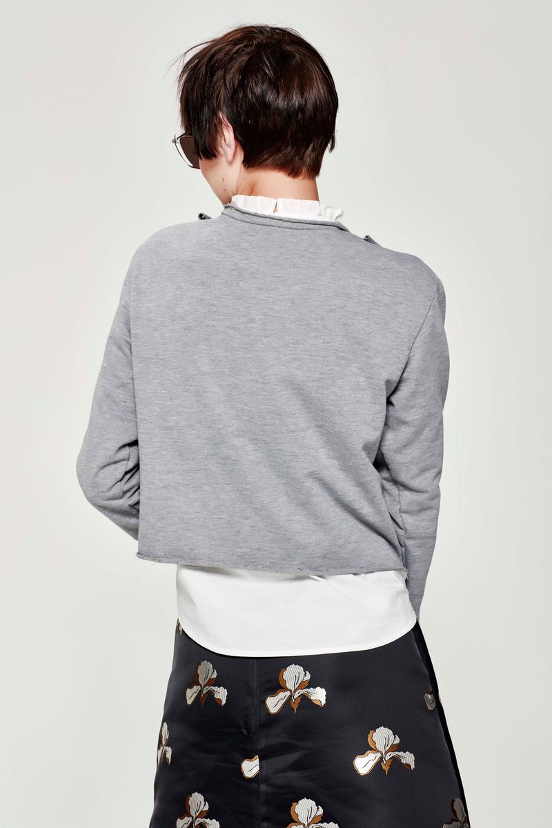 									NIGHT AND GREY 'FIT THE FRILL' TOP
								, 			BLACK ORCHID 'MINI-SERIES' SKIRT
								, 			WHITE LIES 'AGE OF INNOCENCE' BLOUSE
			