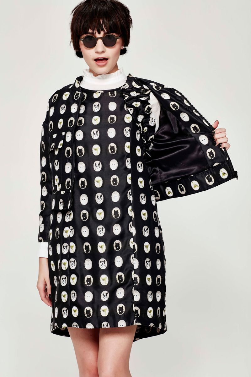 									PET PARADE 'PET SHOP BOYS' JACKET
								, 			WHITE LIES 'AGE OF INNOCENCE' BLOUSE
								, 			PET PARADE 'FRILL GOT IT' DRESS
			