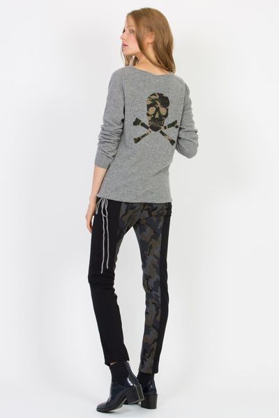 									NEVER A SKULL MOMENT TOP
								, 			SOLDIER PANEL PANT
			
