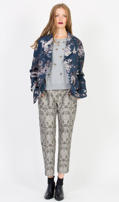 									FIRST BLOOM JACKET
								, 			DRAGON'S GEM TOP
								, 			WATER FOR ELEGANCE PANT
			