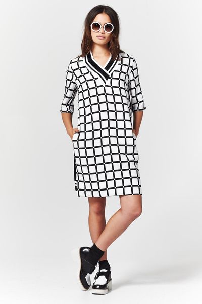									SQUARE PEG 'PEPE LA PU' TUNIC
			
