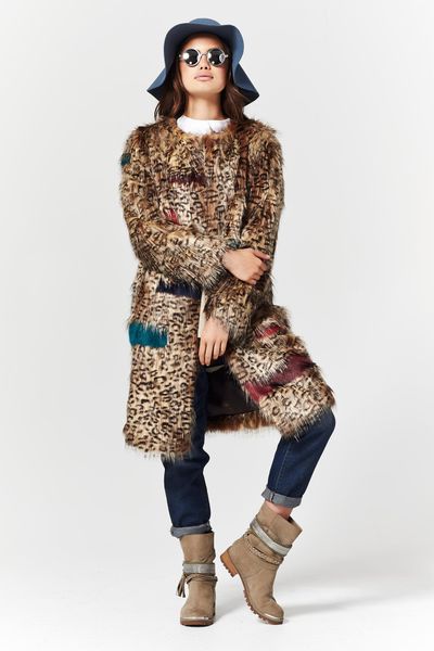 									MONSTERS INC. 'THE LEOPARD TAKES PLIGHT' JACKET
								, 			JEANIE IN A BOTTLE 'JACK AND THE JEAN STALK' JEANS
			