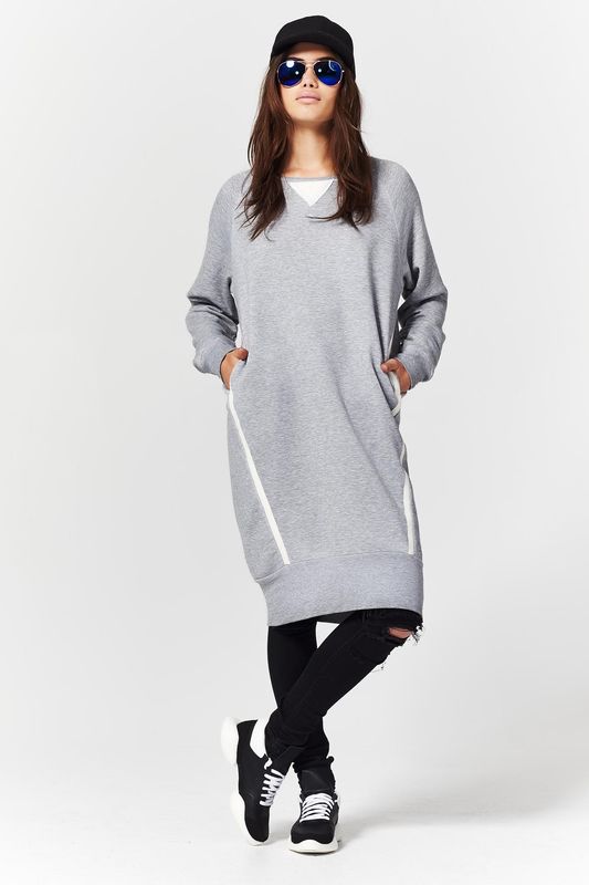 									LAZY SUNDAY 'CHASING PAVEMENTS' SWEATSHIRT
								, 			JEANIE IN A BOTTLE 'DOWN THE DRAINPIPE' JEANS
			