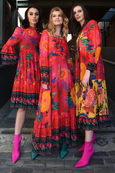 									DRESSED TO FRILL DRESS
								, 			BETTER LACE UP DRESS
								, 			MIXING ALL THE BOXES DRESS
			