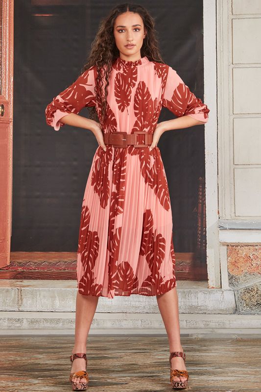 									PLEAT ME RIGHT DRESS
								, 			BIG BELT THEORY BELT
			