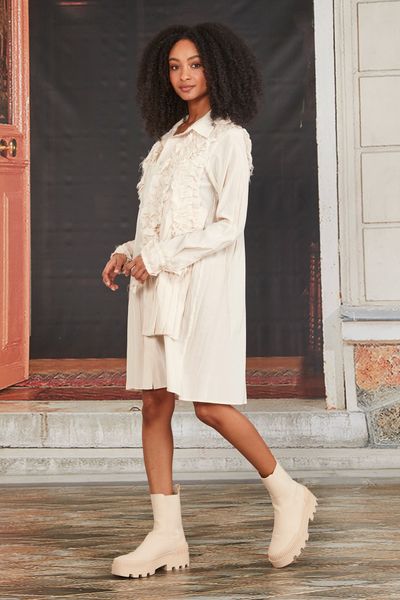 									A HUFF AND A RUFFLE SHIRT
			