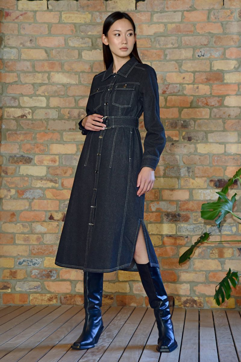 									DRESSING AROUND DRESS
			