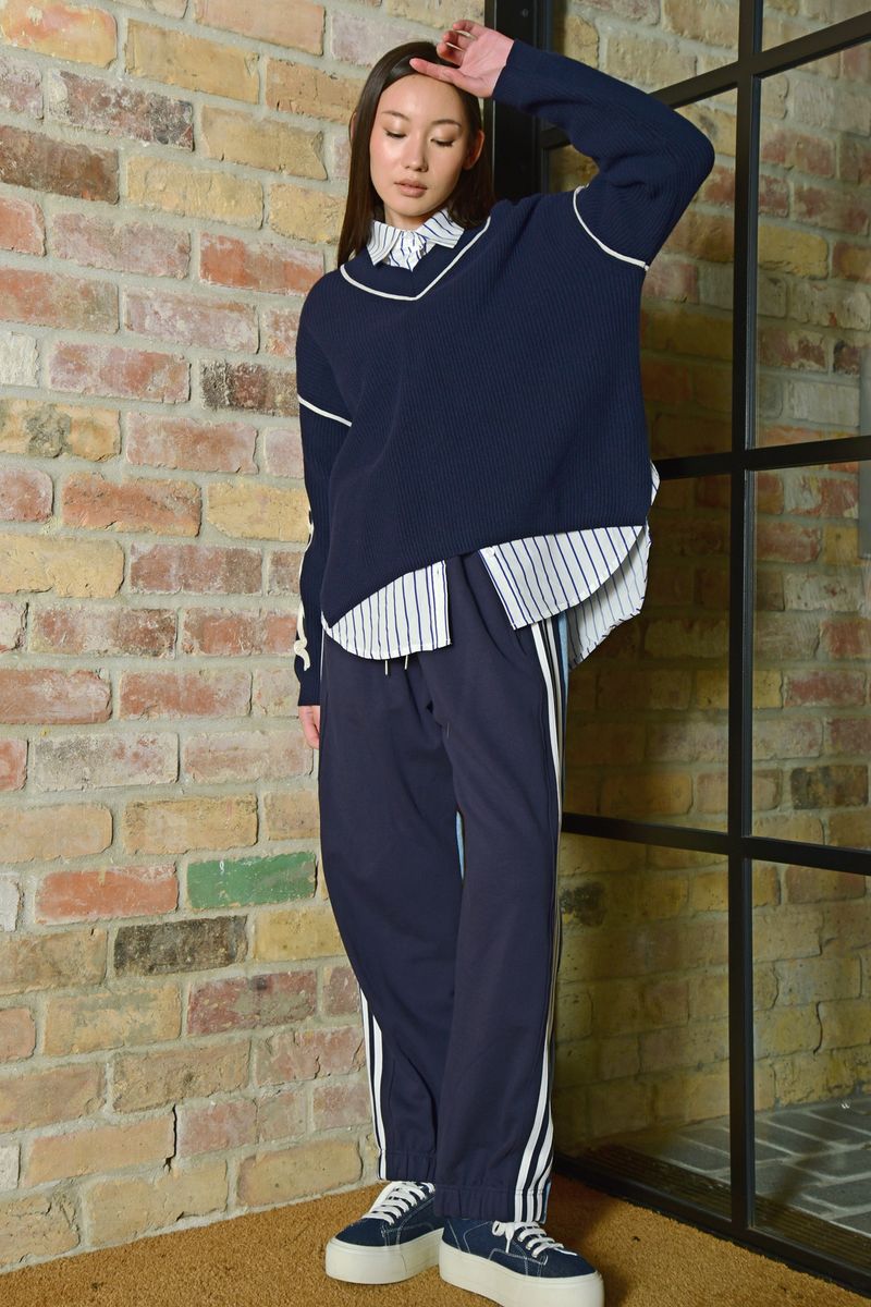 									ROPE ME IN JERSEY
								, 			PICK A SIDE TROUSER
			