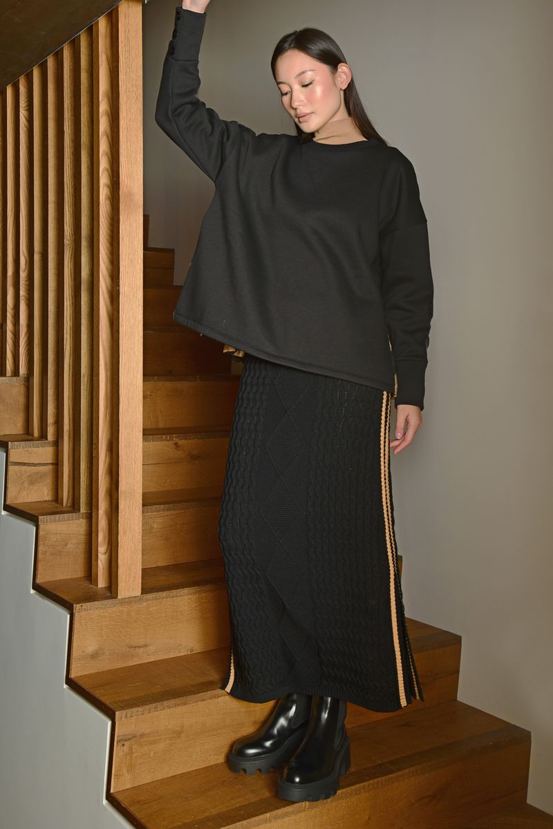 									SKIRT AROUND THE ISSUE SKIRT
			