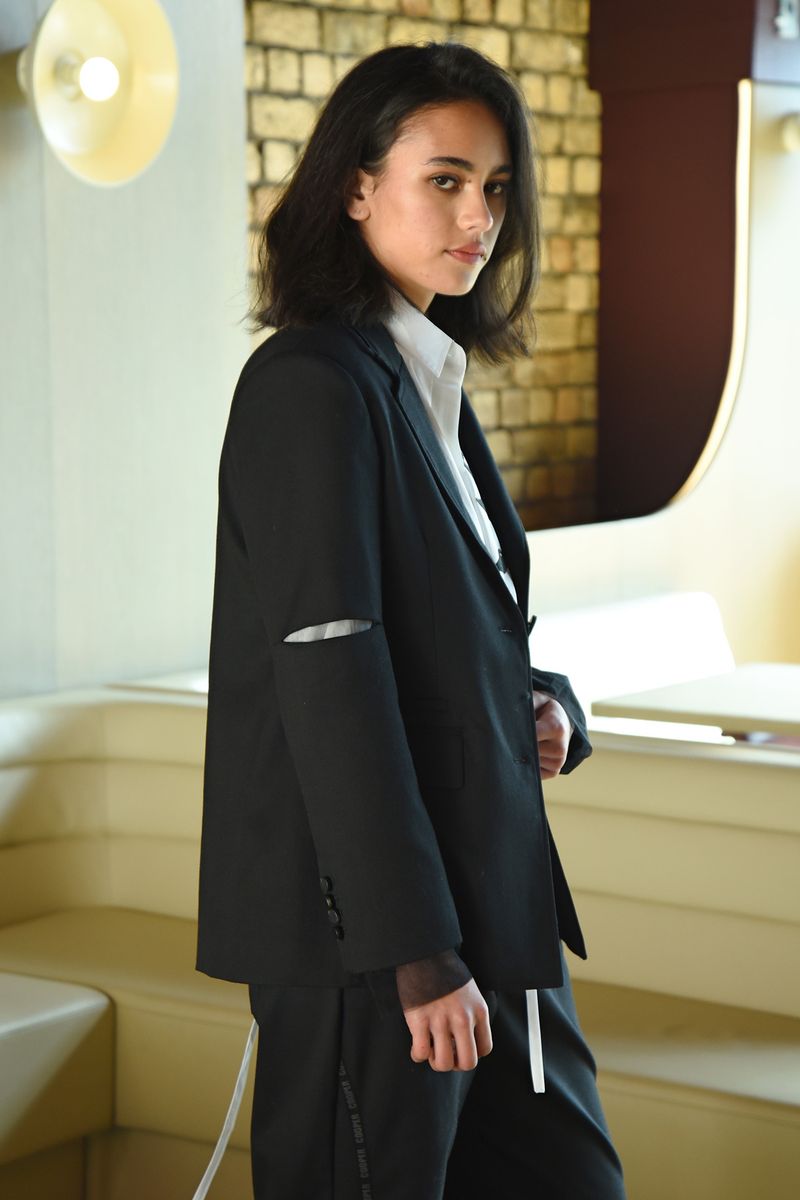 									DO ME A BLAZER? JACKET
			