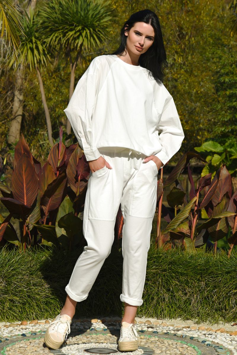 									BACK ON TRACK PANT
			