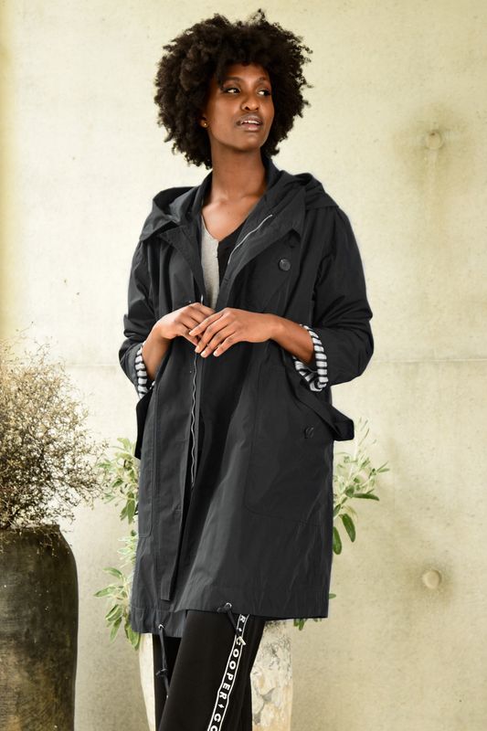 									MAKE IT RAIN RAINCOAT
			