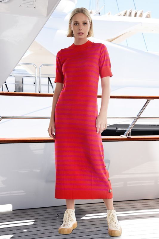 									SPLIT KNIT FIT DRESS
			