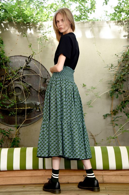 									BEAD THE WAY T-SHIRT
								, 			A SLICE OF SPRING SKIRT
			