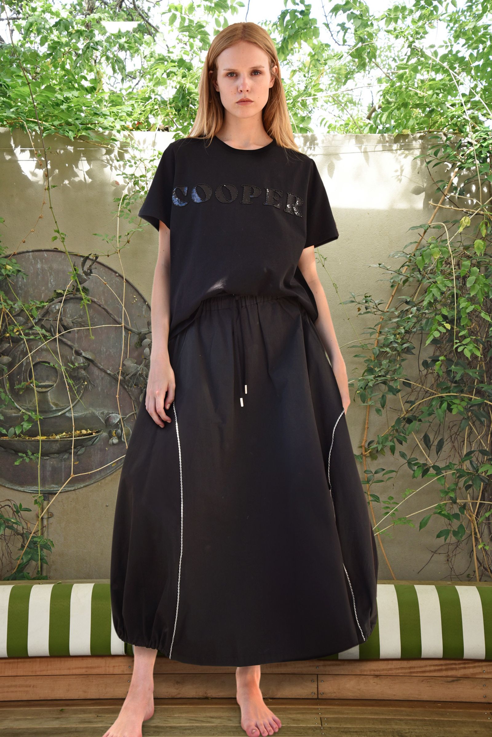 									BEAD THE WAY T-SHIRT
								, 			WHAT GATHERS MOST SKIRT
			