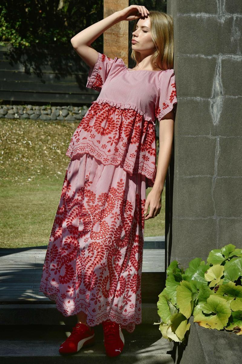 									FORWARD MOTION SKIRT
			