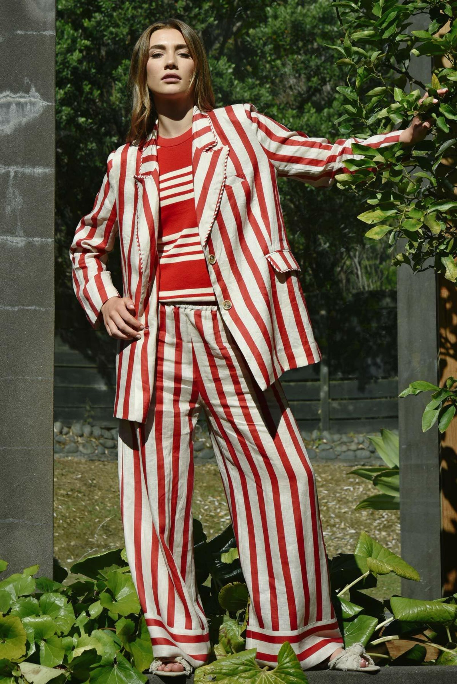 									SEVILLE STROLLS PANT
			