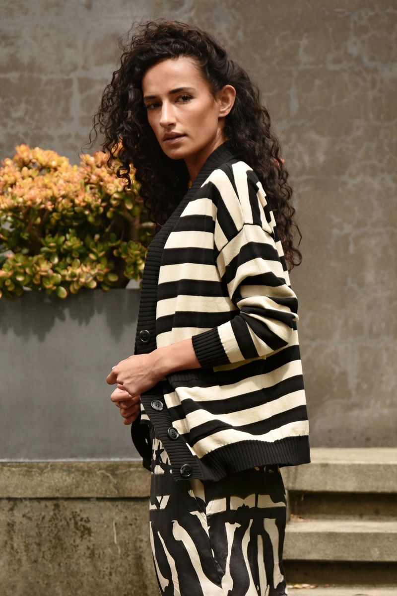 									I DON'T STRIPE CARDIGAN
			