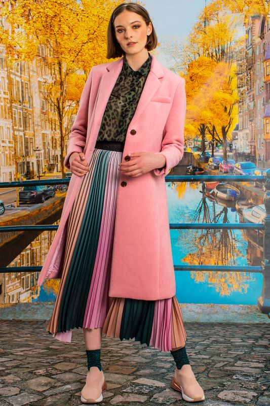 									COATENHAGEN WINTER COAT
								, 			OMBRE! OMBRE! SKIRT
								, 			WILD THING SHIRT
			