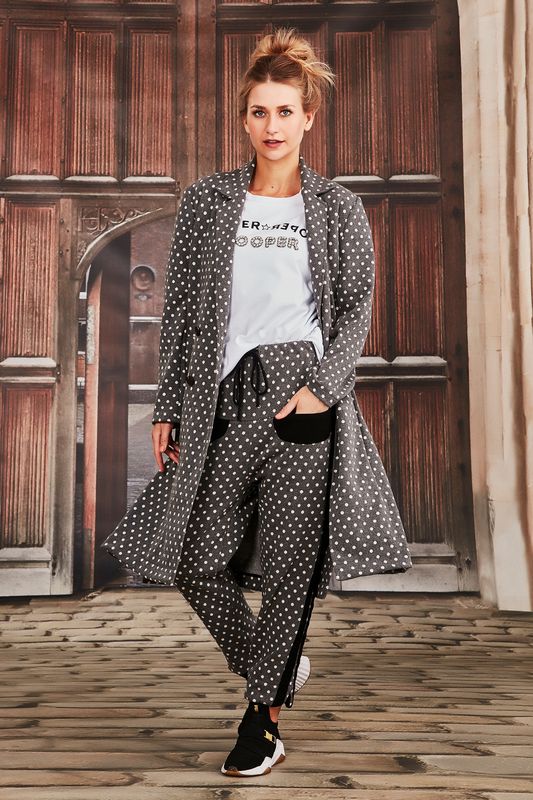 									COOL, CALM AND COATED COAT
								, 			YOU'RE A GEM T-SHIRT
								, 			SPOT YOU LATER PANTS
			