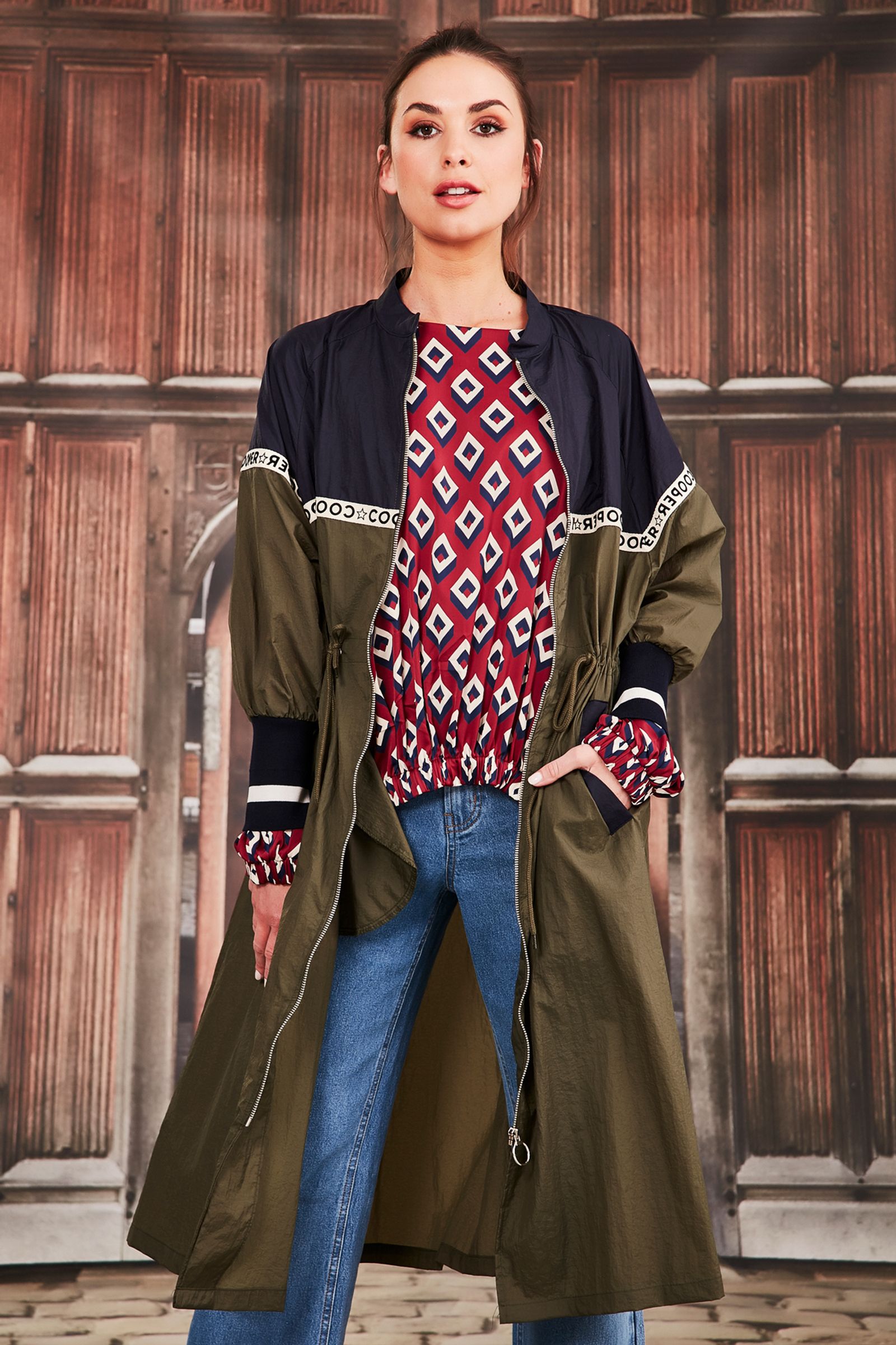 									SNOW FALLING FOR YOU TOP
								, 			STEALING THUNDER JACKET
			