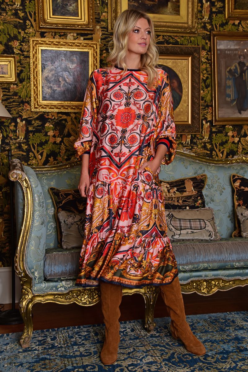 									DON'T DRESS MY HEART DRESS
			