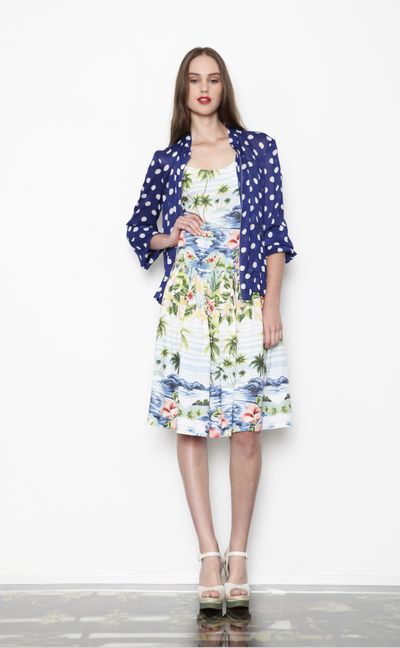 									Hot Spot 'Spot Of Bother' top
								, 			Hula Hana 'Summer Breeze' dress
			