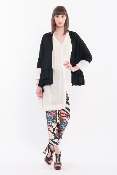 									Jupiter 'Mercury Rising' cardigan
								, 			Artisan 'Clean Palette' tunic
								, 			Animae 'Slim Chance' pant
			