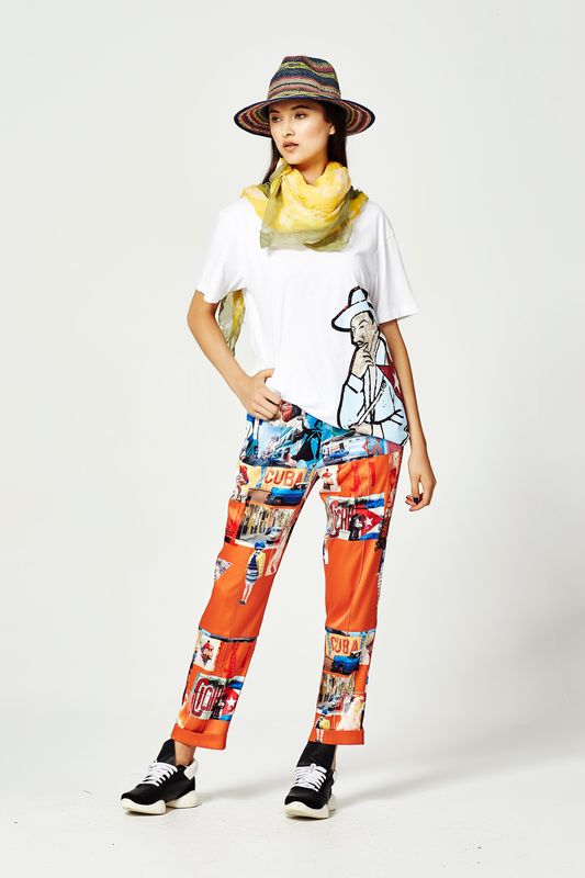 									BUSY AS A TEE 'THE BARBER OF RHYTHM' T-SHIRT
								, 			VIVA RITMO 'SHE WEARS THE PANTS' PANTS
			