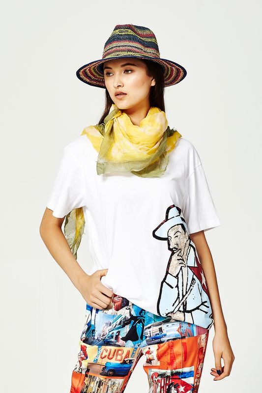 									BUSY AS A TEE 'THE BARBER OF RHYTHM' T-SHIRT
								, 			VIVA RITMO 'SHE WEARS THE PANTS' PANTS
			