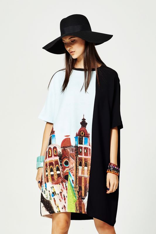 									BUDAPEST 'A TALE OF TWO CITIES' DRESS
			