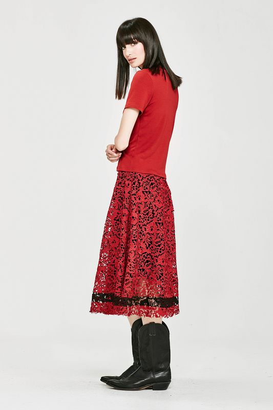 									'Skivvy Club' Top
								, 			'Circle Of Life' Skirt
			